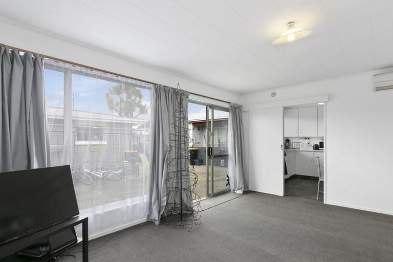 Photo of property in 145b Melbourne Street, South Dunedin, Dunedin, 9012