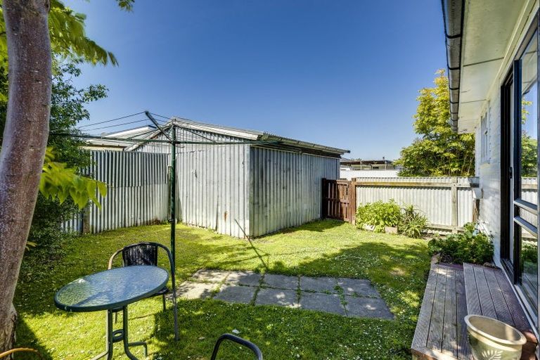 Photo of property in 46 Massey Crescent, Marewa, Napier, 4110