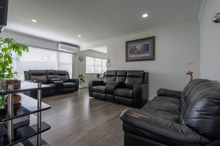 Photo of property in 24 Neumann Street, Kawakawa, 0210