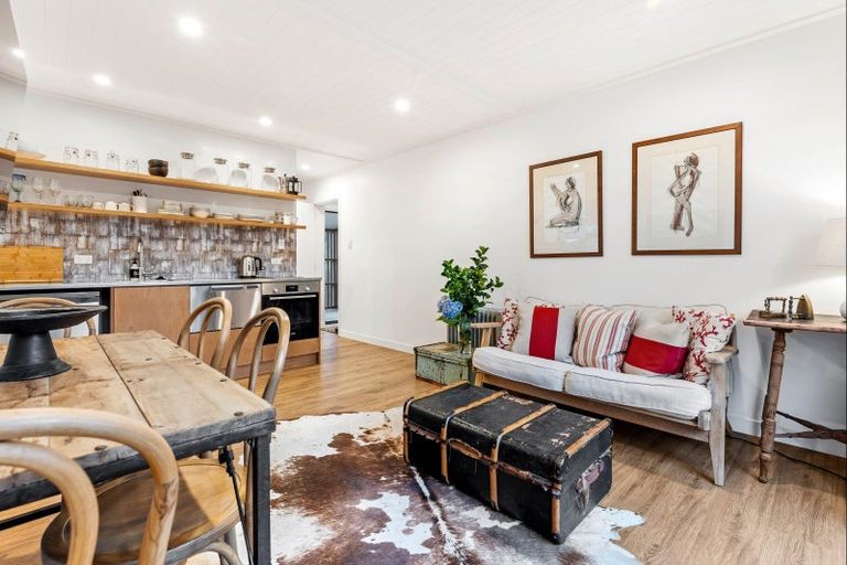 Photo of property in 19 Dunbar Road, Point Wells, Warkworth, 0986