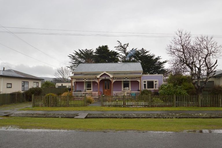 Photo of property in 11 Mary Street, Otautau, 9610