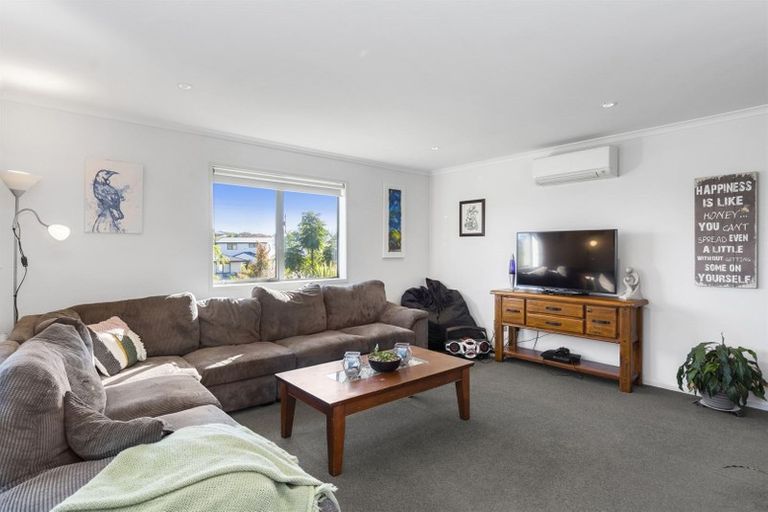 Photo of property in 23 Elena Place, Welcome Bay, Tauranga, 3112