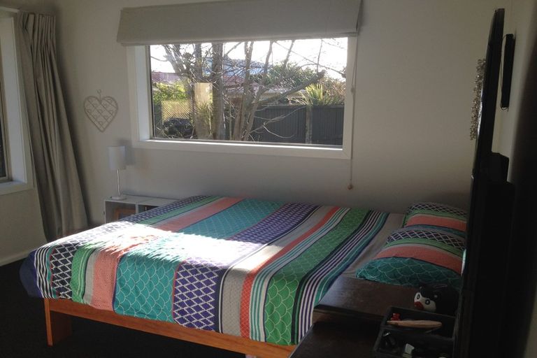 Photo of property in 12 Gresham Terrace, New Brighton, Christchurch, 8083