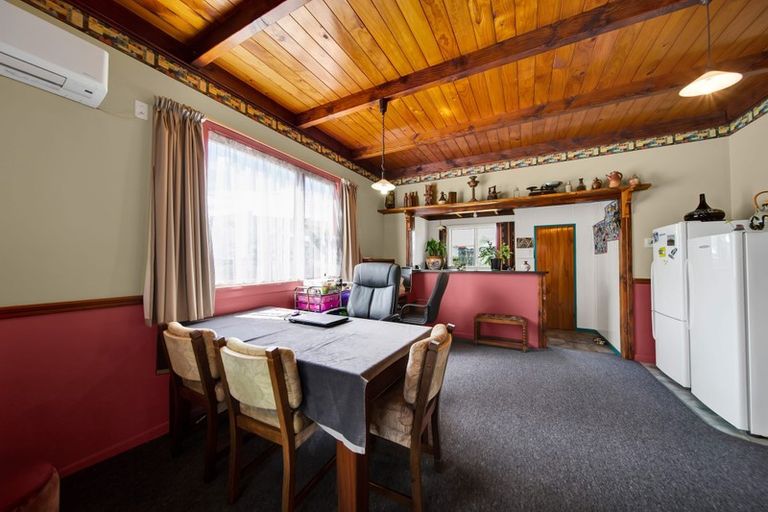 Photo of property in 56 Vogel Street, Hawera, 4610