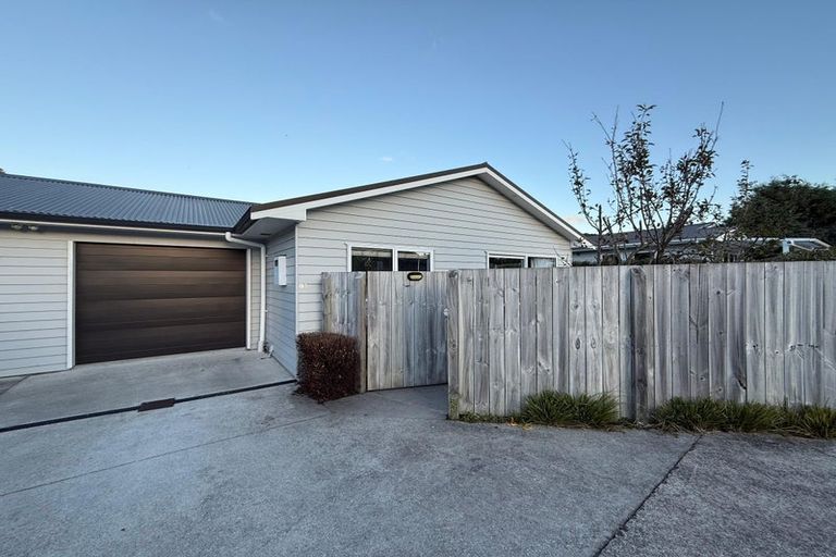 Photo of property in 6b Petherick Street, Taita, Lower Hutt, 5011