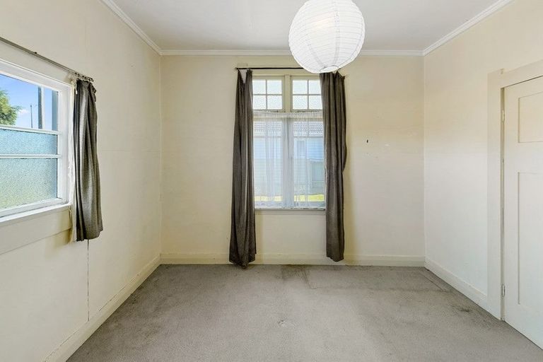 Photo of property in 65 Paterson Street, Grasmere, Invercargill, 9810