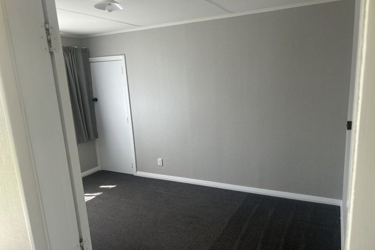 Photo of property in 54 Seddon Street, Takaro, Palmerston North, 4412