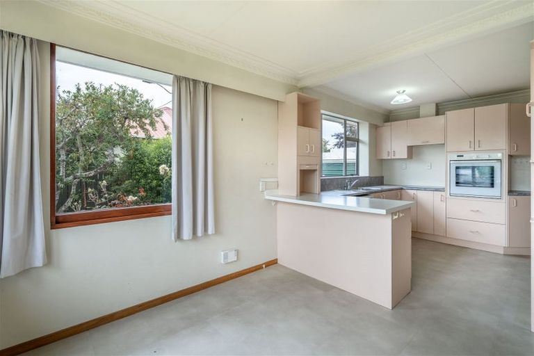 Photo of property in 33 Moa Street, Waikiwi, Invercargill, 9810