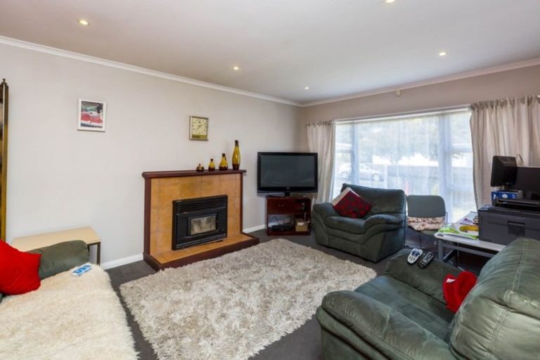 Photo of property in 78 Peel Place, Wainuiomata, Lower Hutt, 5014