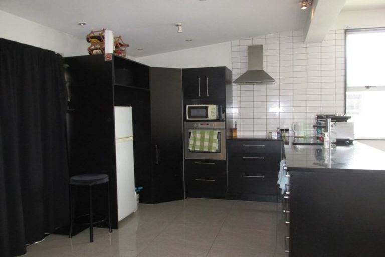 Photo of property in 120 Tancred Street, Linwood, Christchurch, 8062