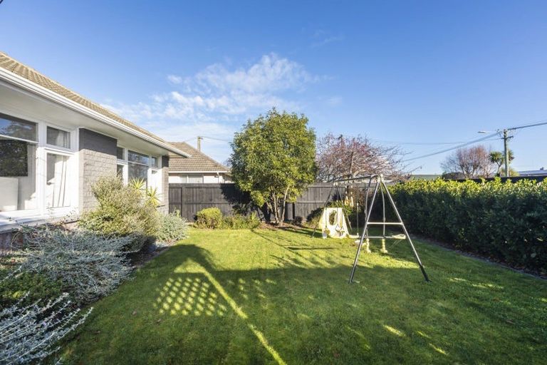 Photo of property in 404 Bower Avenue, Parklands, Christchurch, 8083