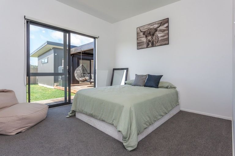Photo of property in 31 Longreach Drive, Cooks Beach, Whitianga, 3591