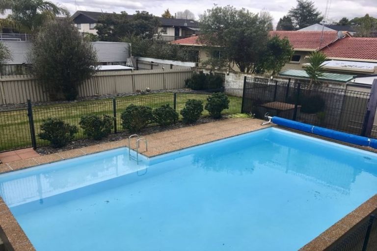 Photo of property in 13 Wilfred Street, St Andrews, Hamilton, 3200