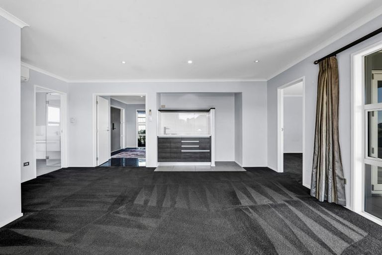 Photo of property in 7 Amy Way, Bell Block, New Plymouth, 4312