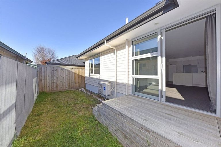 Photo of property in 2/170 Palmers Road, New Brighton, Christchurch, 8083