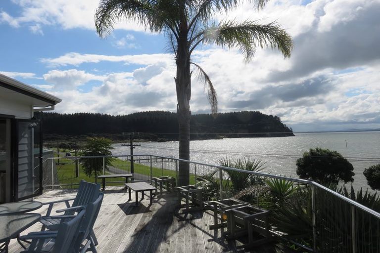 Photo of property in 632 Kellys Bay Road, Pouto, Te Kopuru, 0391