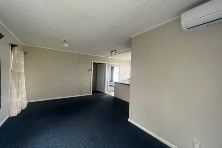 Photo of property in 2/56 Lynden Avenue, Hillcrest, Auckland, 0627