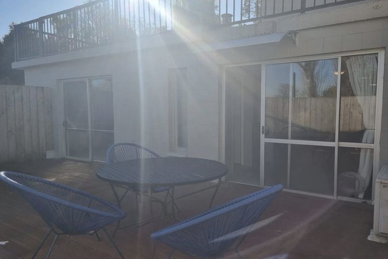 Photo of property in 83 Ridge Road, Howick, Auckland, 2014