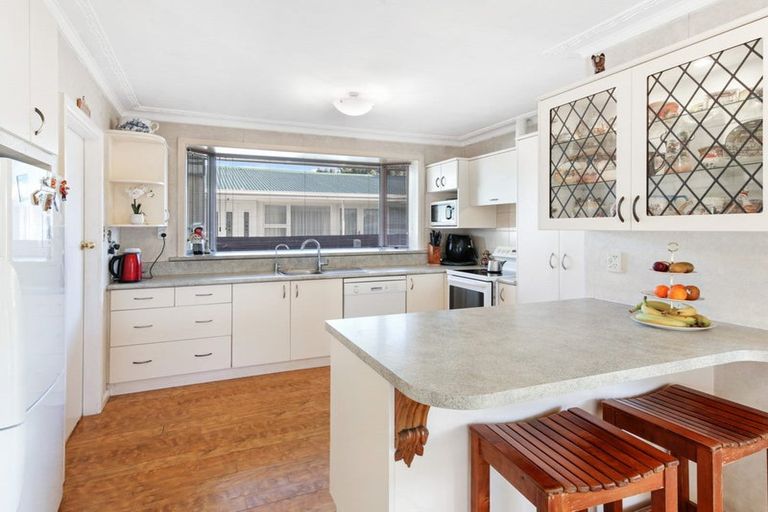 Photo of property in 12 Penwood Street, Russley, Christchurch, 8042