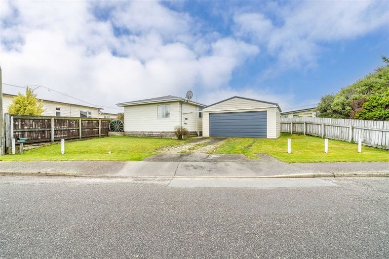 Photo of property in 80 Mavora Crescent, Heidelberg, Invercargill, 9812