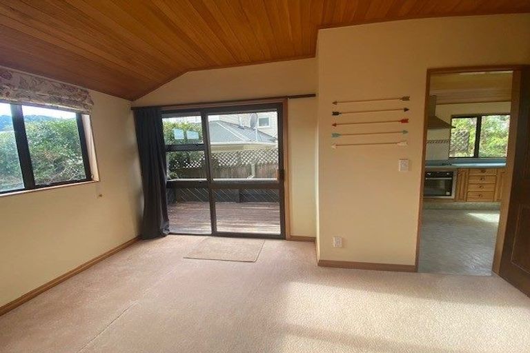 Photo of property in 16 Cheviot Road, Lowry Bay, Lower Hutt, 5013
