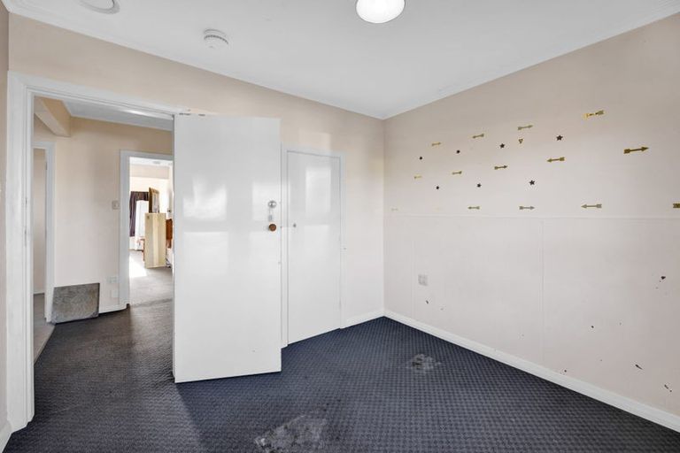 Photo of property in 65 Iredale Road, Hawera, 4610