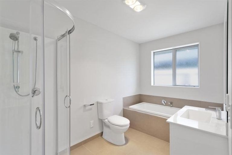 Photo of property in 19 Mckendry Road, Wigram, Christchurch, 8042