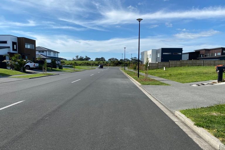 Photo of property in 71 Constellation Avenue, Beachlands, Auckland, 2018
