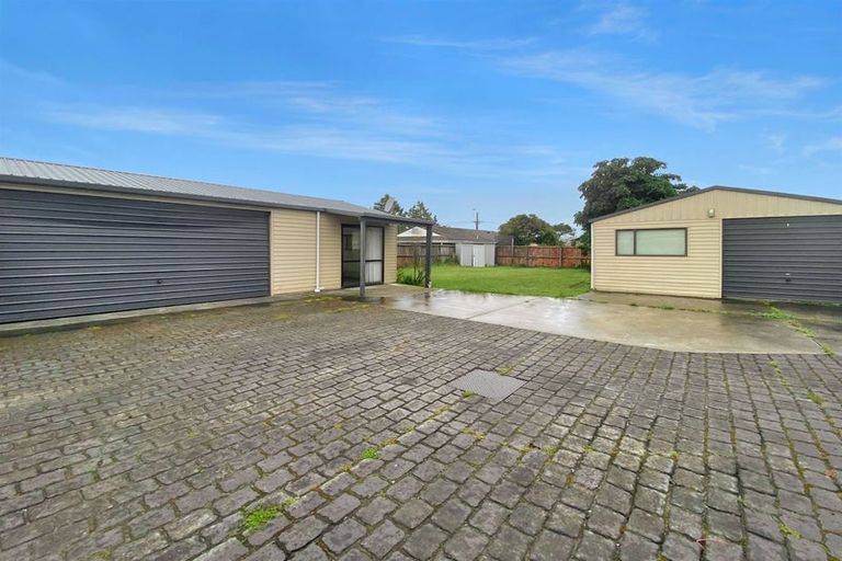 Photo of property in 25 Pinewood Avenue, North New Brighton, Christchurch, 8083