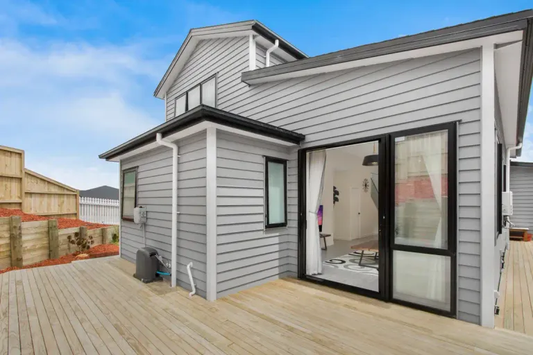 Photo of property in 1 Barrique Road, Kumeu, 0810