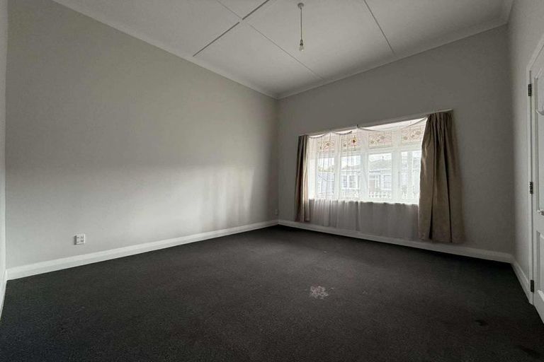 Photo of property in 28 Donald Mclean Street, Newtown, Wellington, 6021