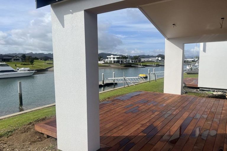 Photo of property in 15 Awatea Drive, Whitianga, 3510