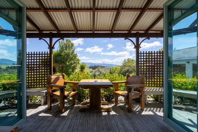 Photo of property in 113 Weka Road, Tasman, Upper Moutere, 7175
