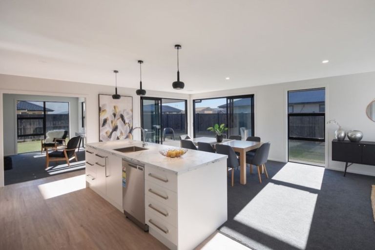 Photo of property in 97 Wingatui Road, Mosgiel, 9024