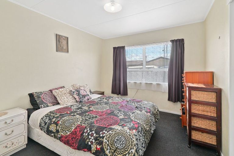 Photo of property in 2/61 Leicester Street, Stoke, Nelson, 7011