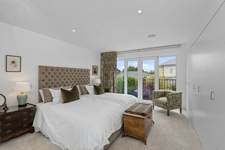 Photo of property in 62a Holly Road, St Albans, Christchurch, 8014