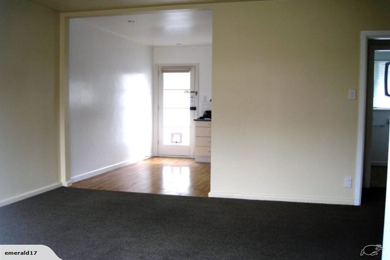 Photo of property in 2/92 Office Road, Merivale, Christchurch, 8014