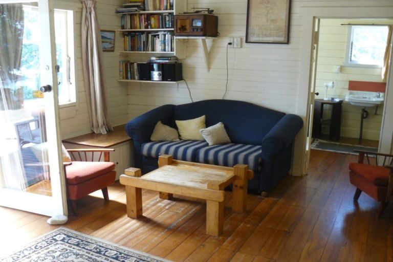 Photo of property in 271 Kina Peninsula Road, Tasman, Upper Moutere, 7173