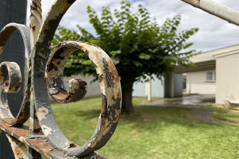 Photo of property in 73 Dunns Avenue, The Pines Beach, 7630