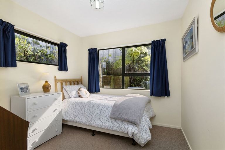 Photo of property in 31 Ring Lane, Paparangi, Wellington, 6037