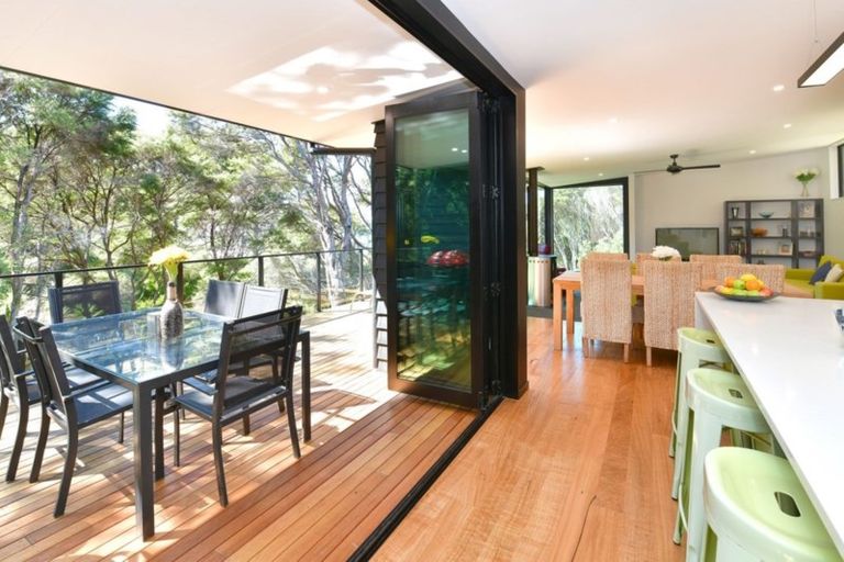 Photo of property in 31g Cochrane Avenue, Arkles Bay, Whangaparaoa, 0932