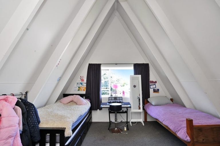 Photo of property in 170 Mcmurdo Street, Tinwald, Ashburton, 7700