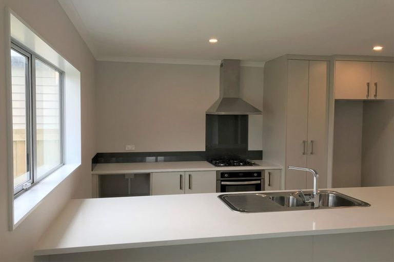 Photo of property in 4 Karetai Crescent, Favona, Auckland, 2024