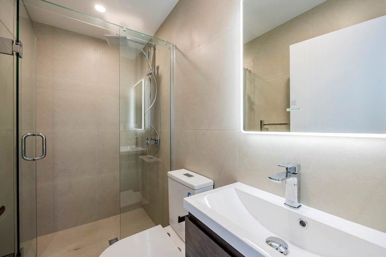 Photo of property in 649d Te Atatu Road, Te Atatu Peninsula, Auckland, 0610