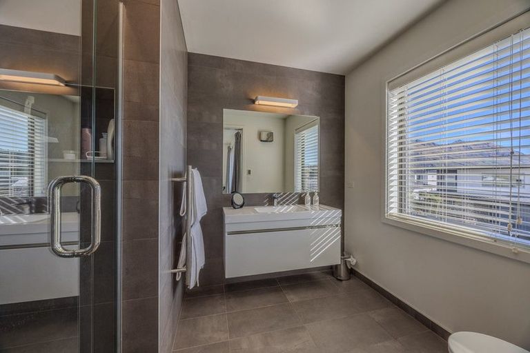 Photo of property in 53 Tenby Street, Wanaka, 9305