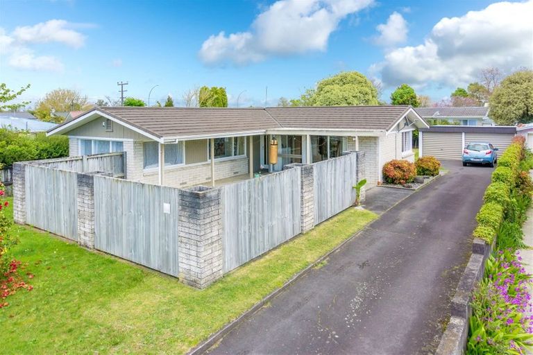 Photo of property in 3 Totara Drive, St Andrews, Hamilton, 3200