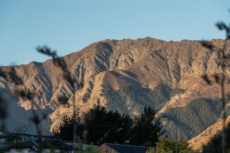 Photo of property in 84 Nichol Street, Lake Hawea, Wanaka, 9382