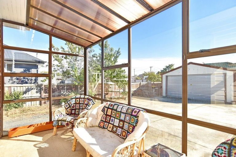 Photo of property in 11 Cossar Street, Burwood, Christchurch, 8083