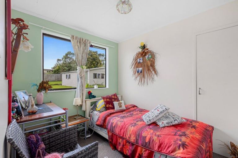 Photo of property in 27 Foster Crescent, Snells Beach, 0920