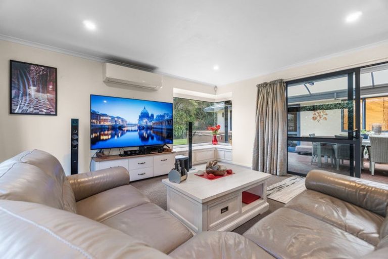 Photo of property in 9 Guernsey Place, Grandview Heights, Hamilton, 3200